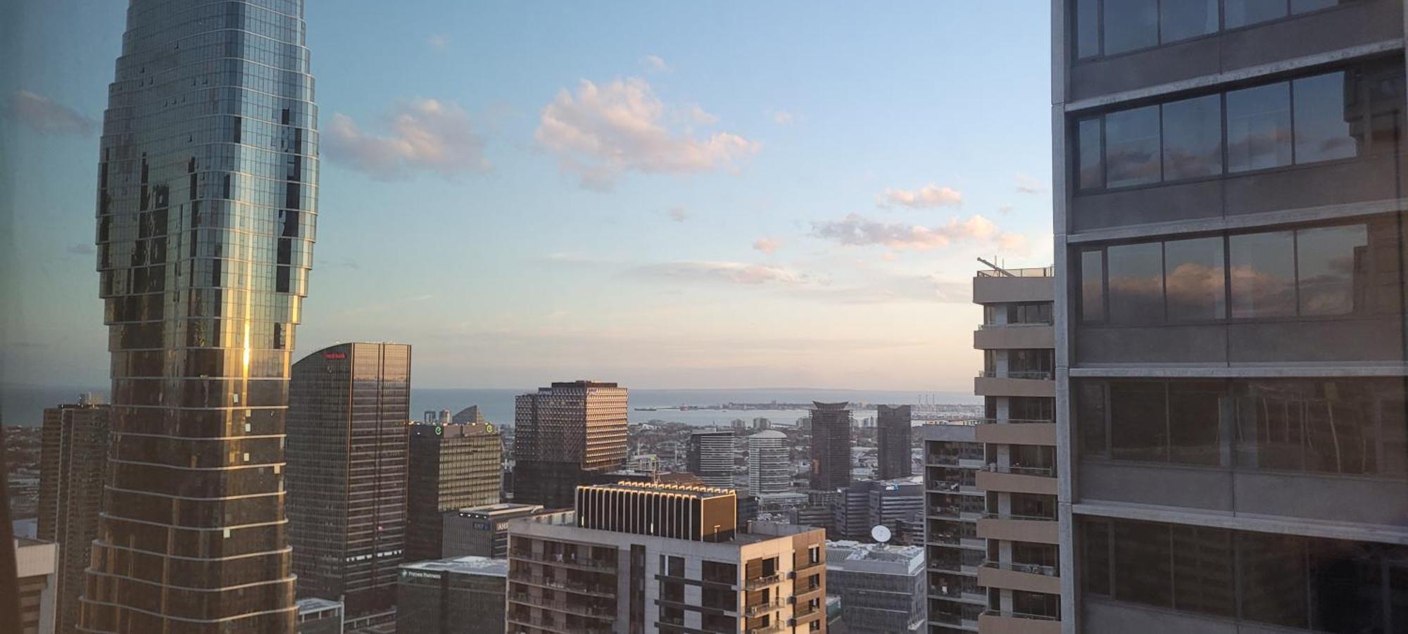 L4608 Good View, Southencross,free Steam And Dry Sanua,pool,gym * Melbourne